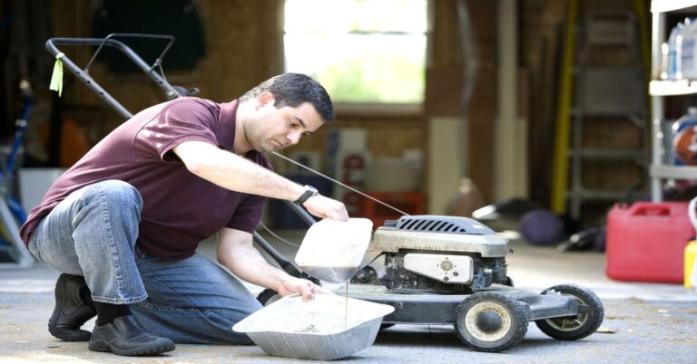 How to Change Oil in Lawn Mower